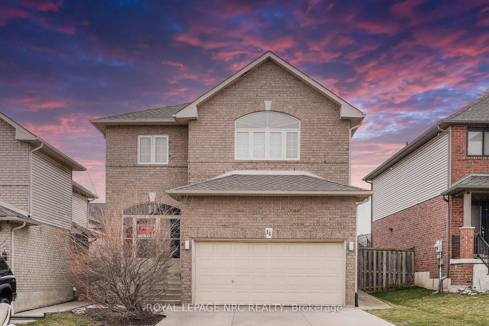 11-meadow-wood-crescent-hamilton-ontario-x12412861