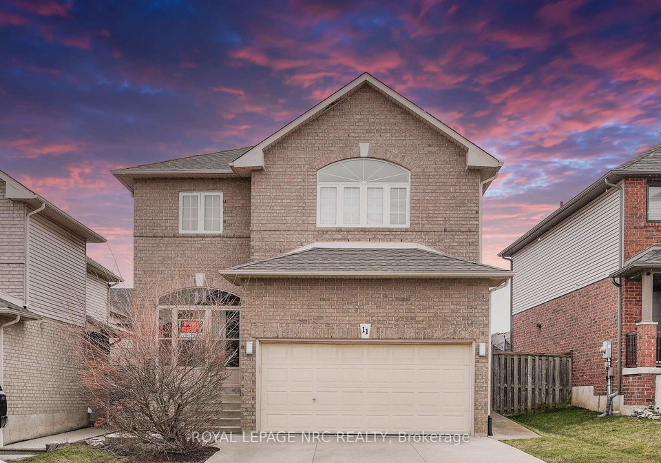 11-meadow-wood-crescent-hamilton-ontario-x12412861