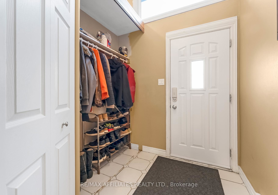 2101-eric-crescent-ottawa-ontario-x12412892