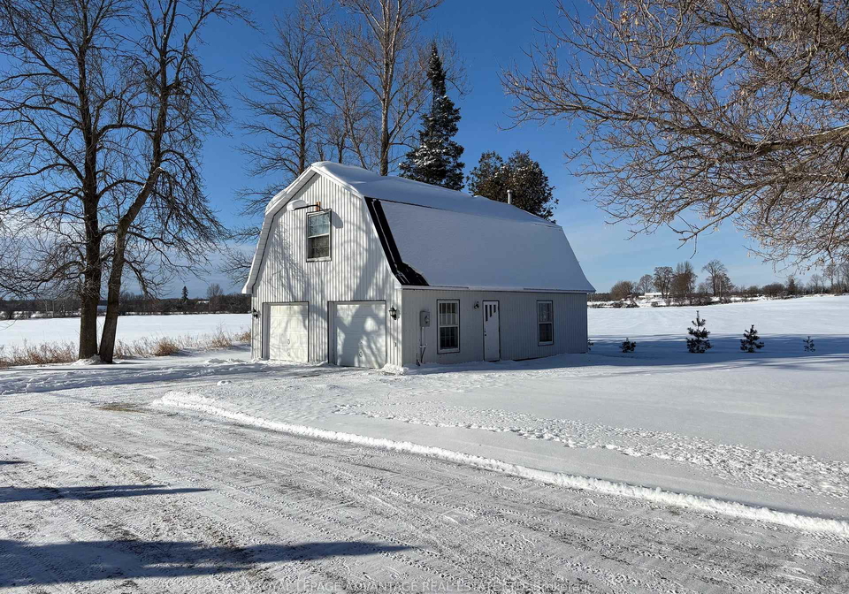 19320-highway-7-road-tay-valley-ontario-x12413060