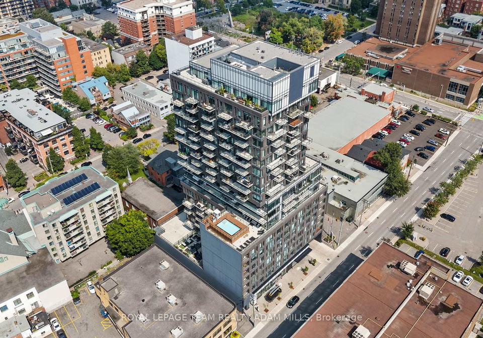203-catherine-street-ottawa-ontario-x12413090