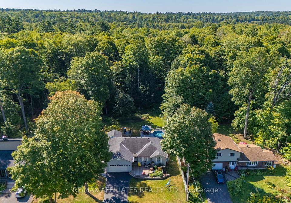 355-riverwood-drive-ottawa-ontario-x12413140