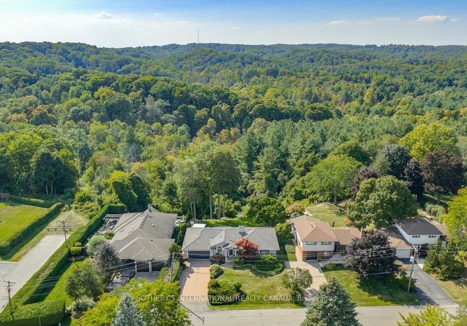 244-brookview-court-hamilton-ontario-x12413201