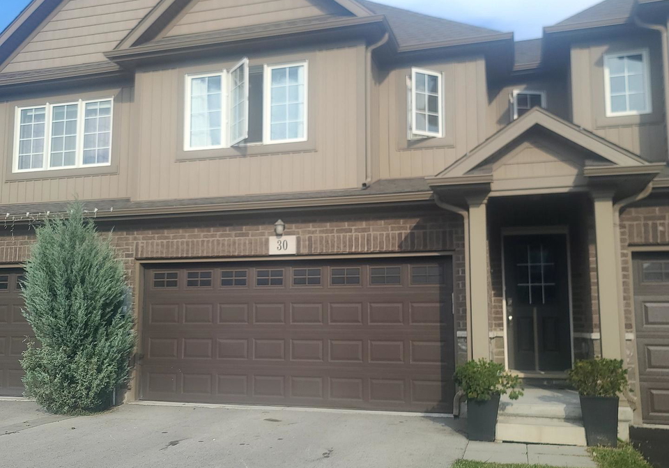 30-wilkerson-street-e-thorold-ontario-x12413589