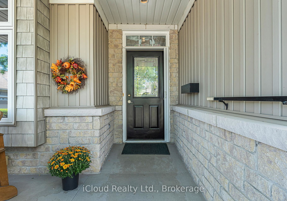 92-loretta-drive-niagara-on-the-lake-ontario-x12413719