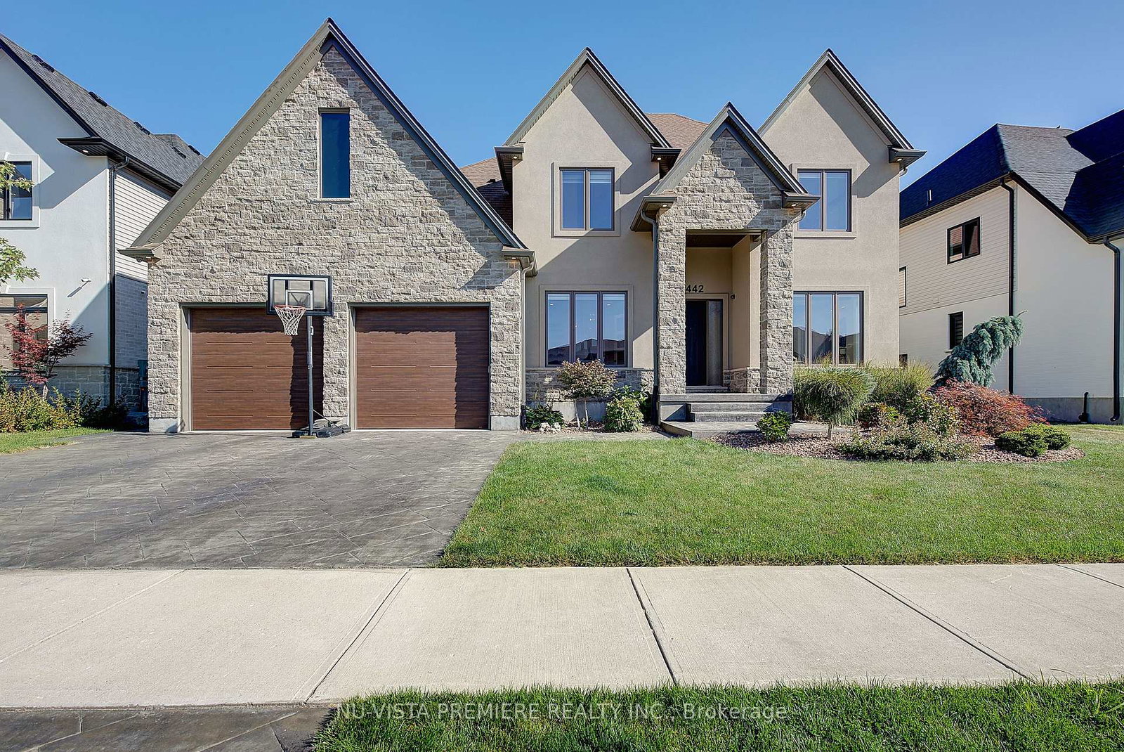 7442-silver-creek-crescent-london-south-ontario-x12413782