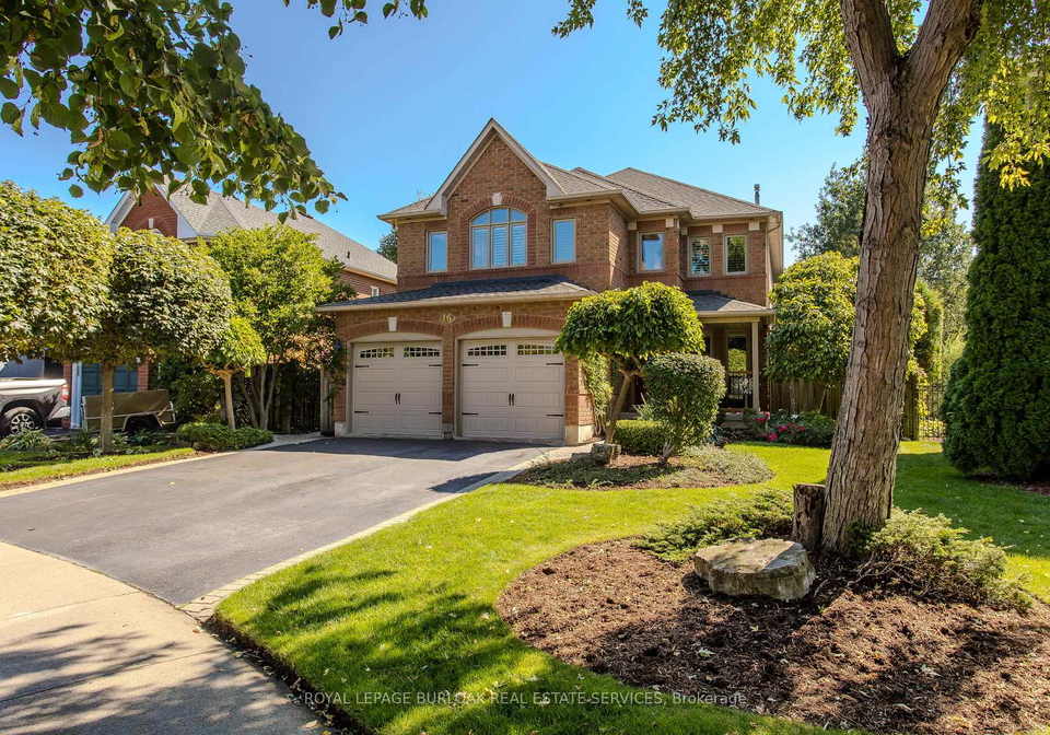 16-arnhem-court-hamilton-ontario-x12413817