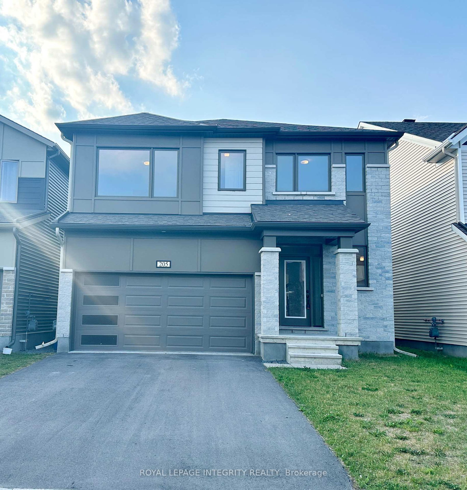205-yearling-circle-ottawa-ontario-x12413879