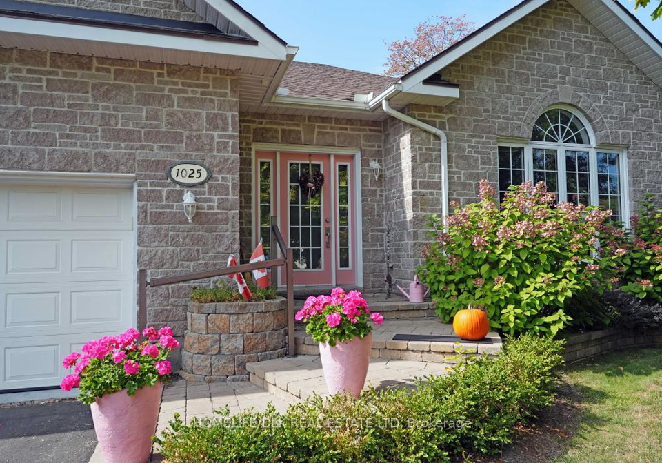 1025-massie-drive-prescott-ontario-x12413887