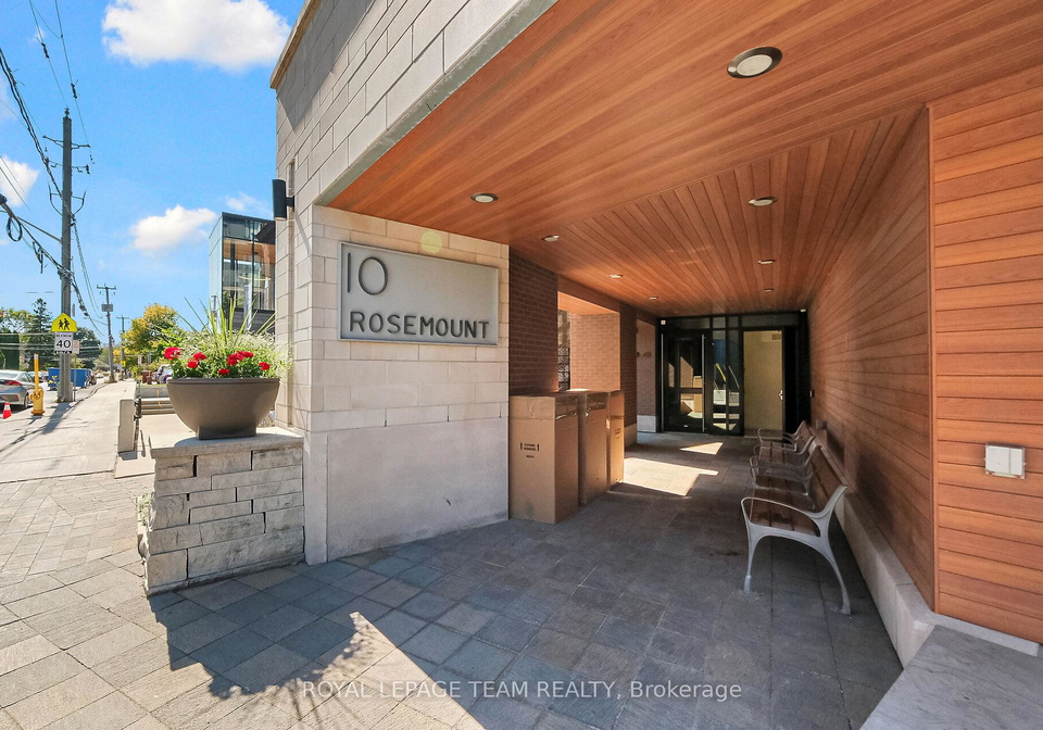 10-rosemount-avenue-ottawa-ontario-x12413941