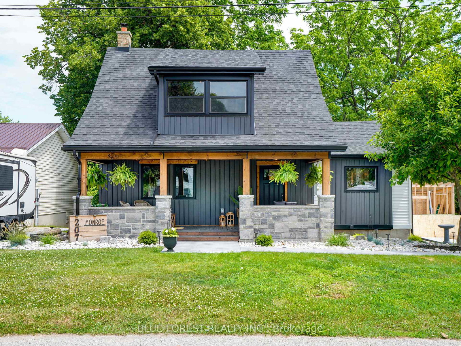 207-monroe-street-west-elgin-ontario-x12414206