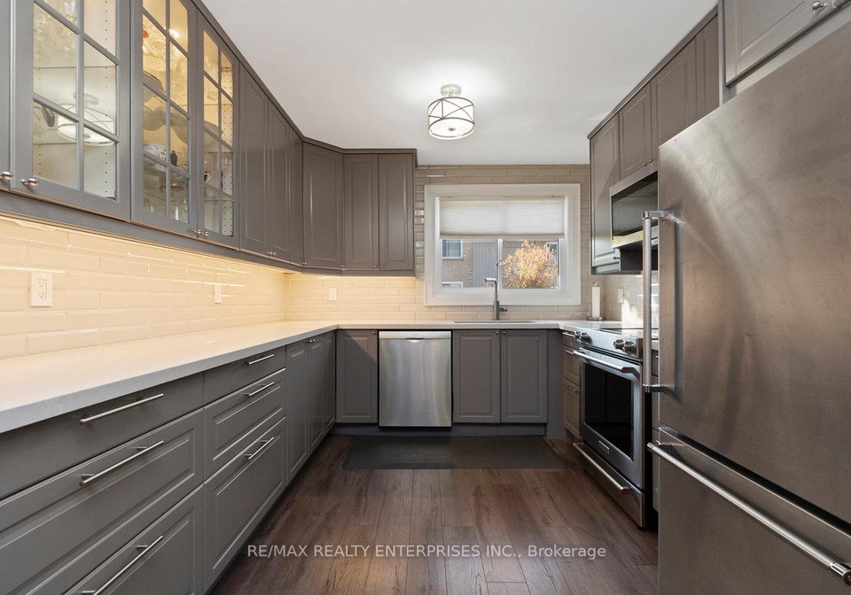 63-fonthill-road-hamilton-ontario-x12414251