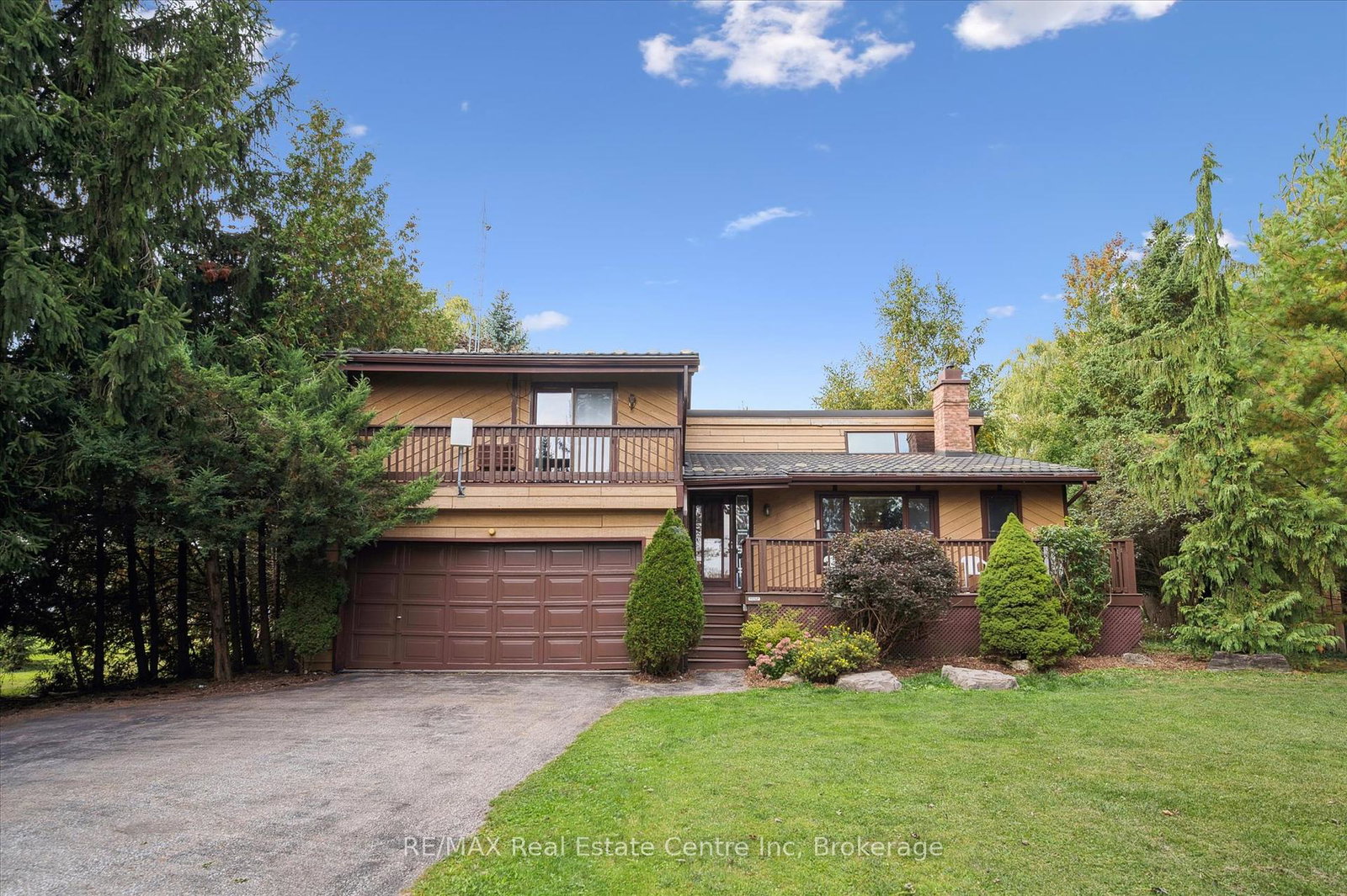 7728-21-side-road-mapleton-ontario-x12414342