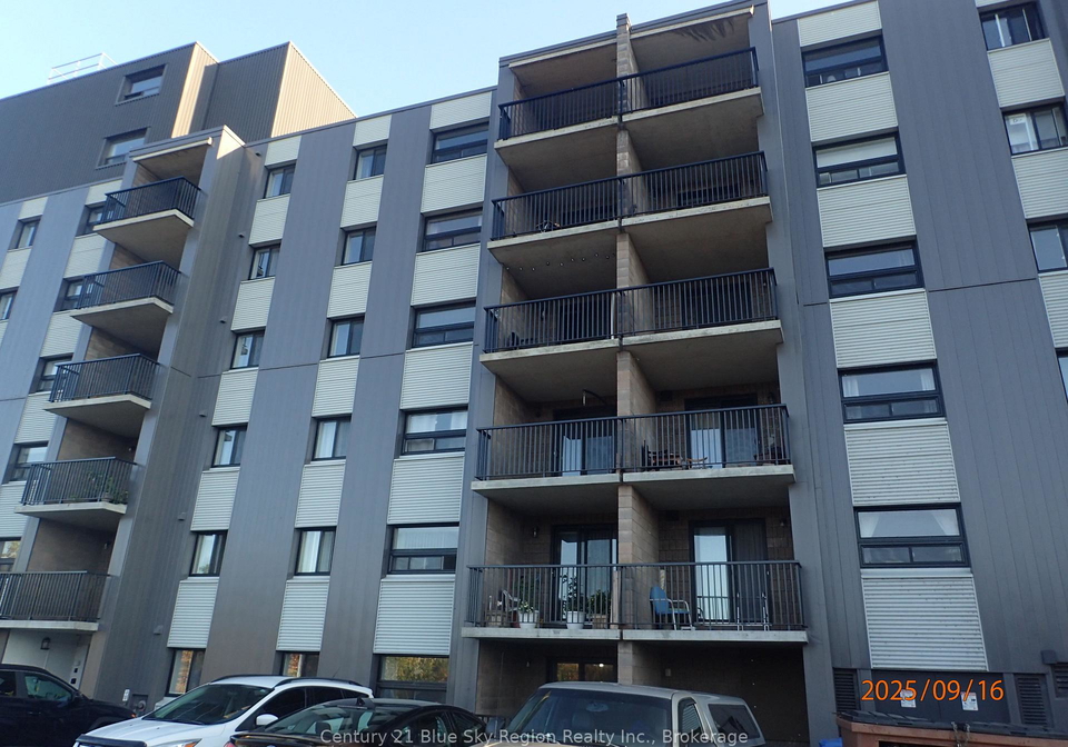 330-sixth-avenue-w-north-bay-ontario-x12414450