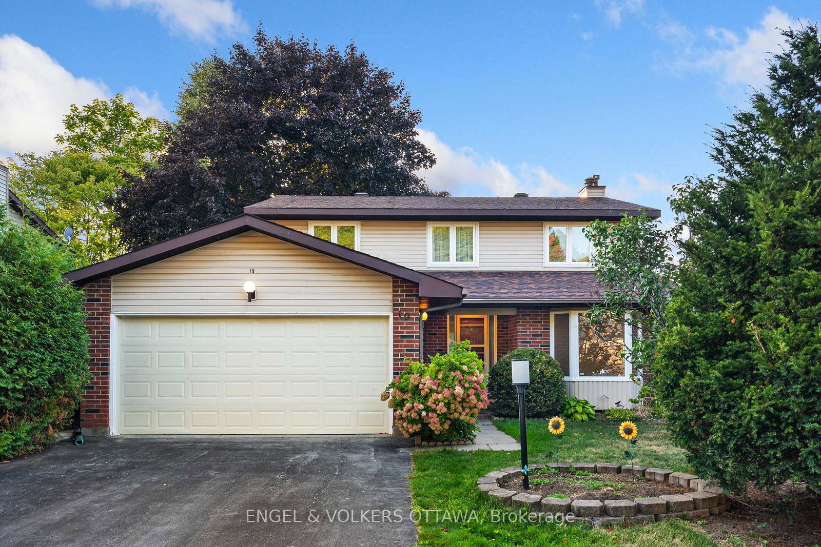 19-mcclure-crescent-kanata-ontario-x12414671