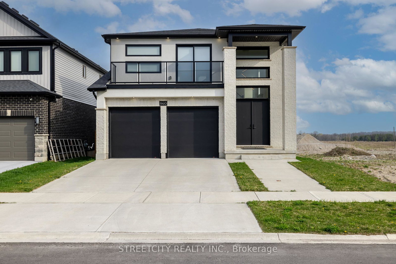 860-kleinburg-drive-london-north-ontario-x12414764
