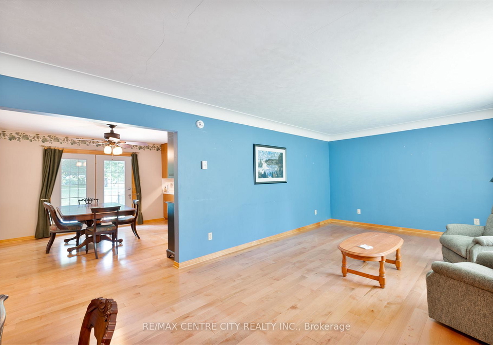 233-amy-street-southwest-middlesex-ontario-x12414961
