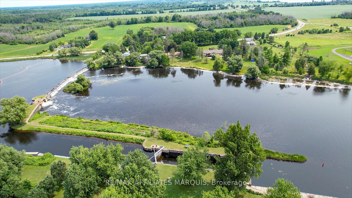 2995-43-highway-montague-ontario-x12415087