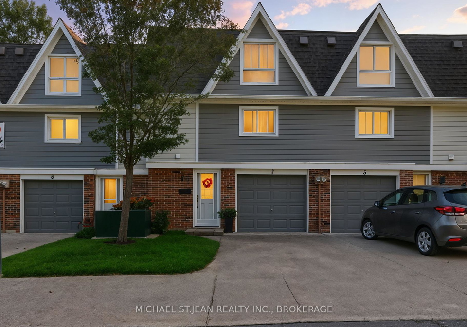 7-trudy-court-hamilton-ontario-x12415102