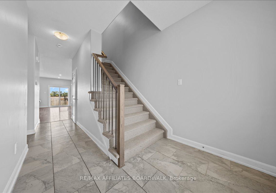 15-vimy-ridge-crescent-arnprior-ontario-x12415201