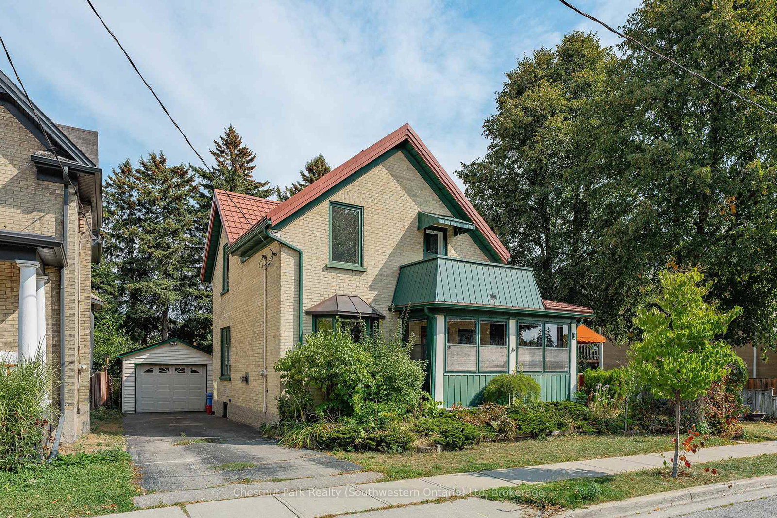 6-theresa-street-kitchener-ontario-x12415278