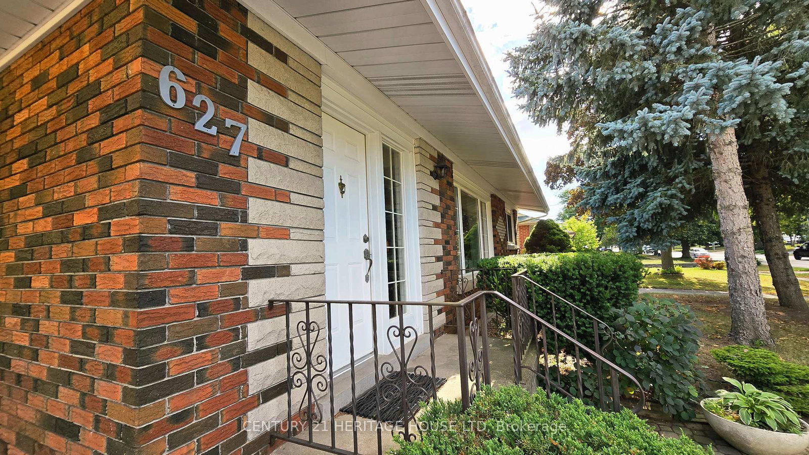 627-krug-street-kitchener-ontario-x12415287