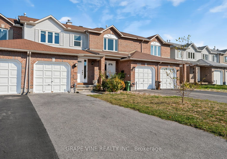 204-hunterswood-crescent-ottawa-ontario-x12415512