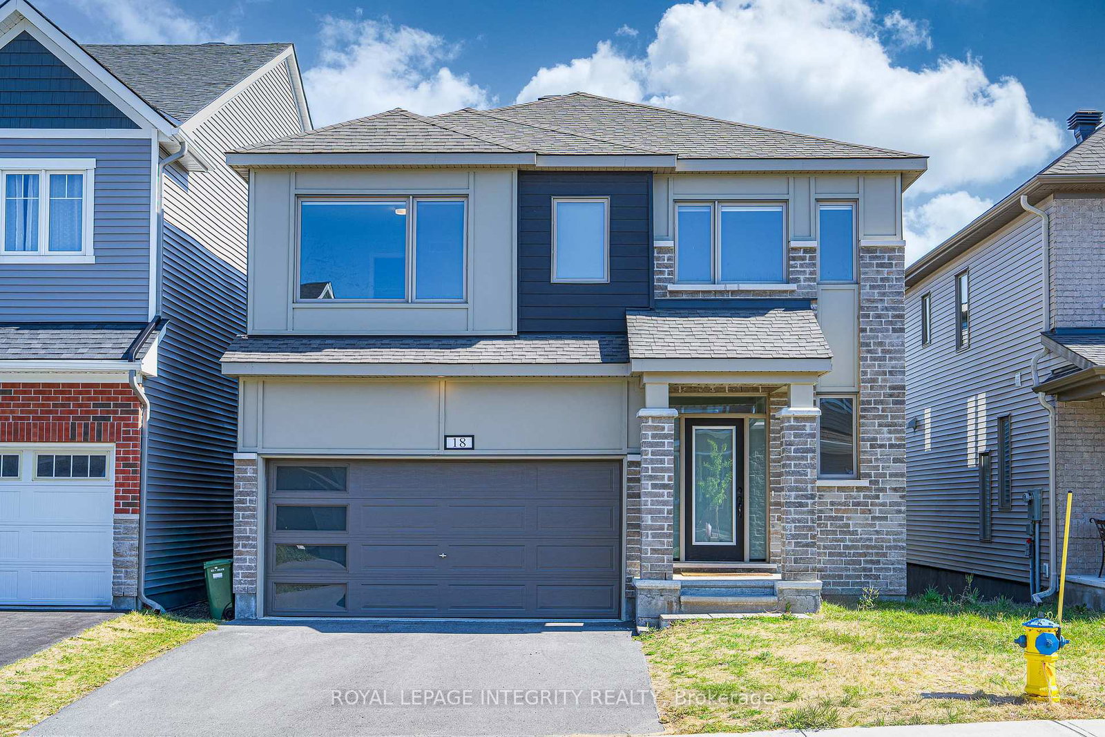 18-racemose-street-ottawa-ontario-x12415616