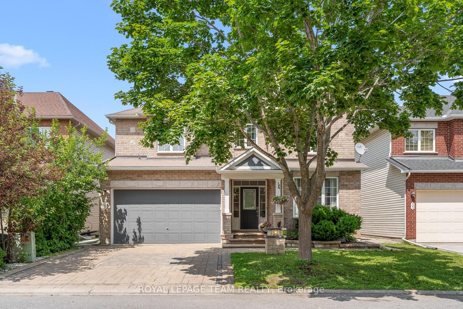 33-valencia-street-ottawa-ontario-x12415855