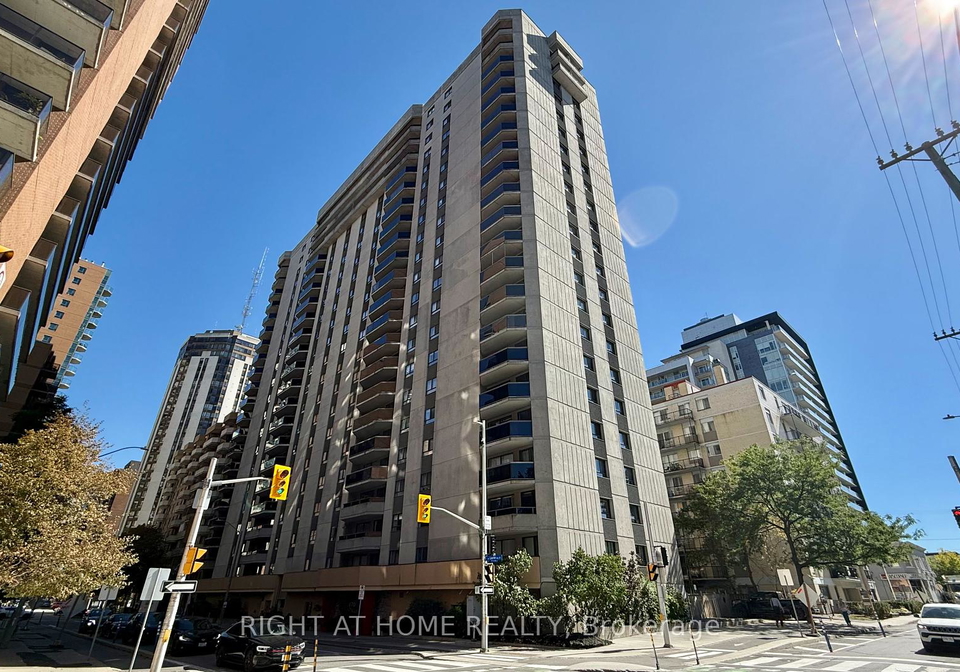 470-laurier-avenue-w-ottawa-ontario-x12416078