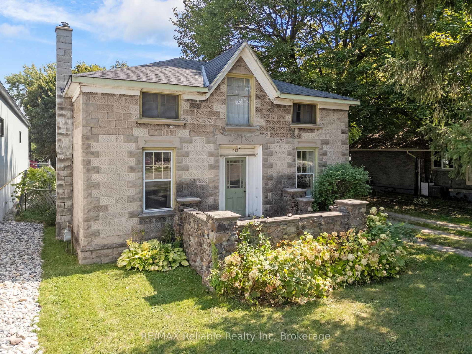 243-albert-street-central-huron-ontario-x12416111