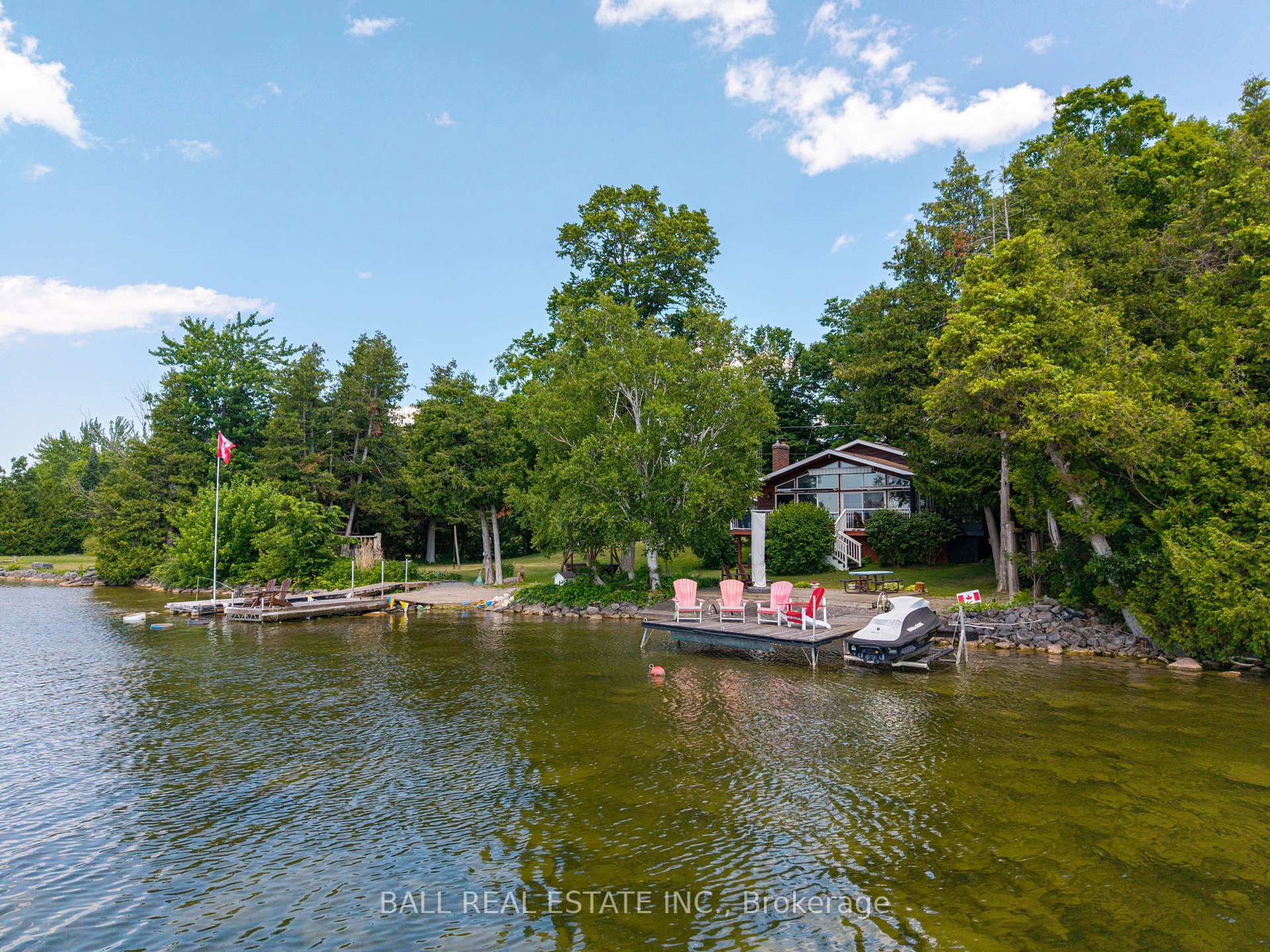 2466-fire-route-13-selwyn-ontario-x12416235