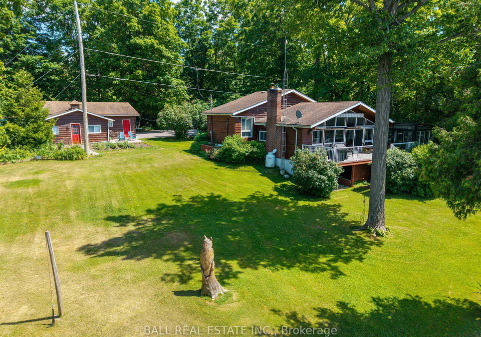 2466-fire-route-13-selwyn-ontario-x12416235