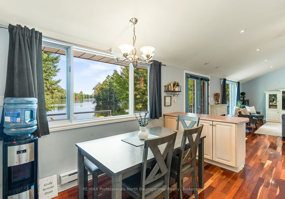 1086-cameron-lane-algonquin-highlands-ontario-x12416325