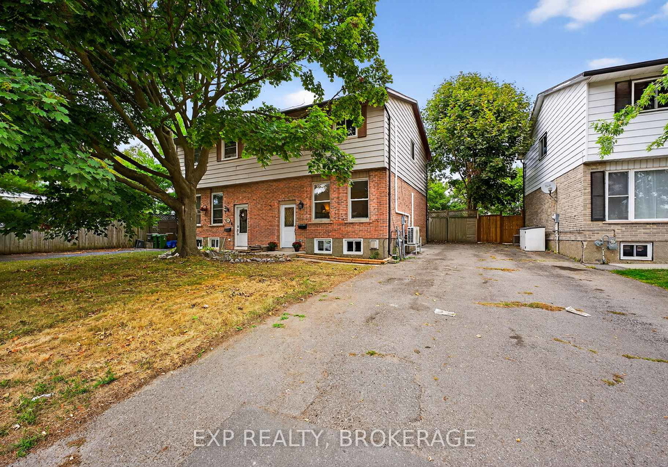 834-cedarwood-drive-kingston-ontario-x12416351