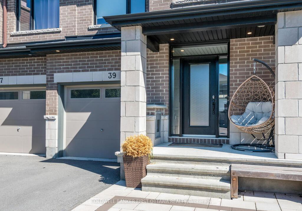 39-brixton-way-ottawa-ontario-x12416846