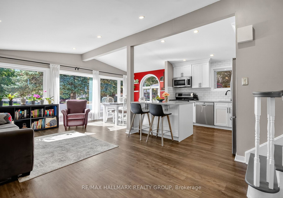 2074-featherston-drive-ottawa-ontario-x12416858