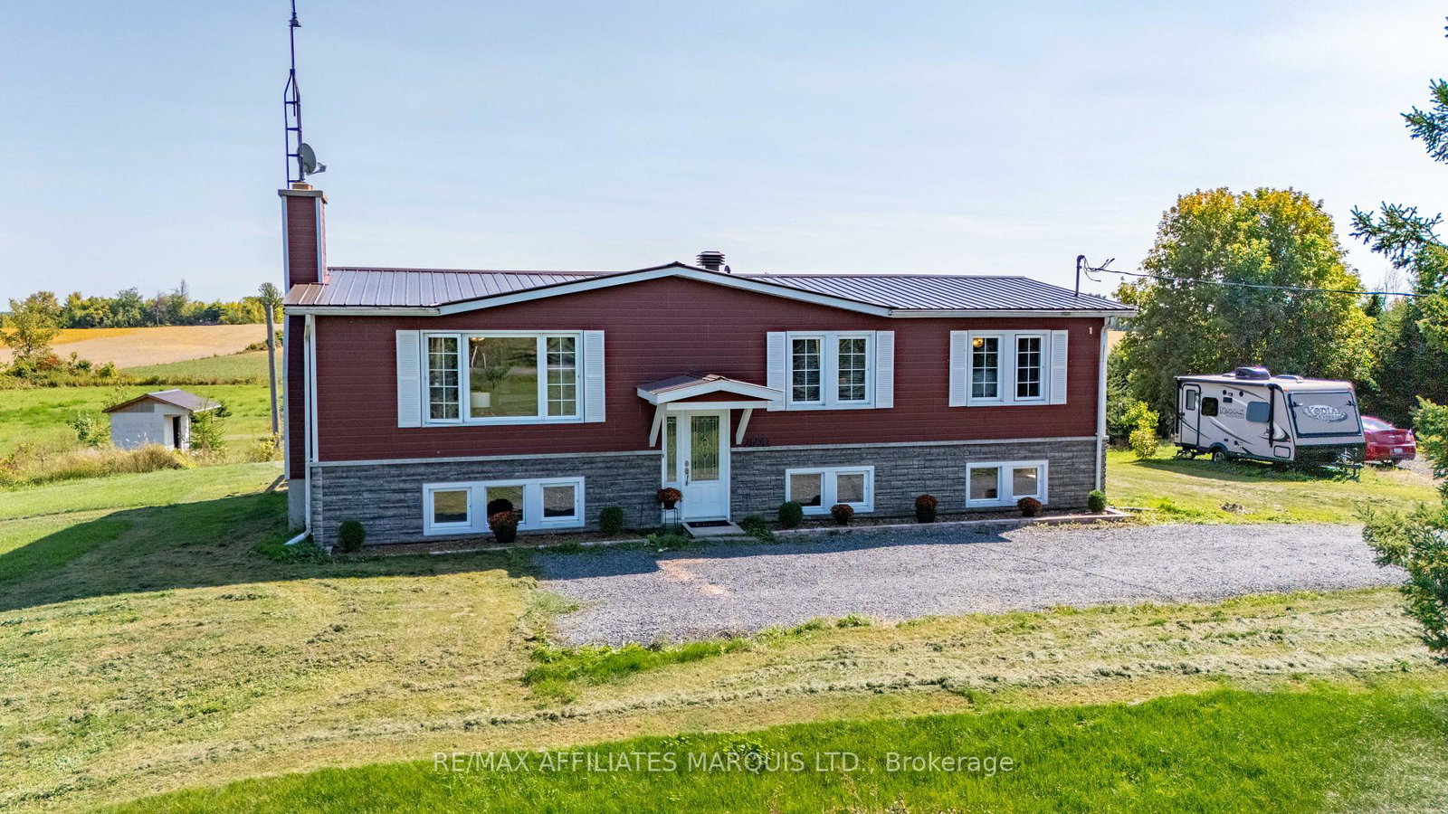 21230-conc-6-road-south-glengarry-ontario-x12416990