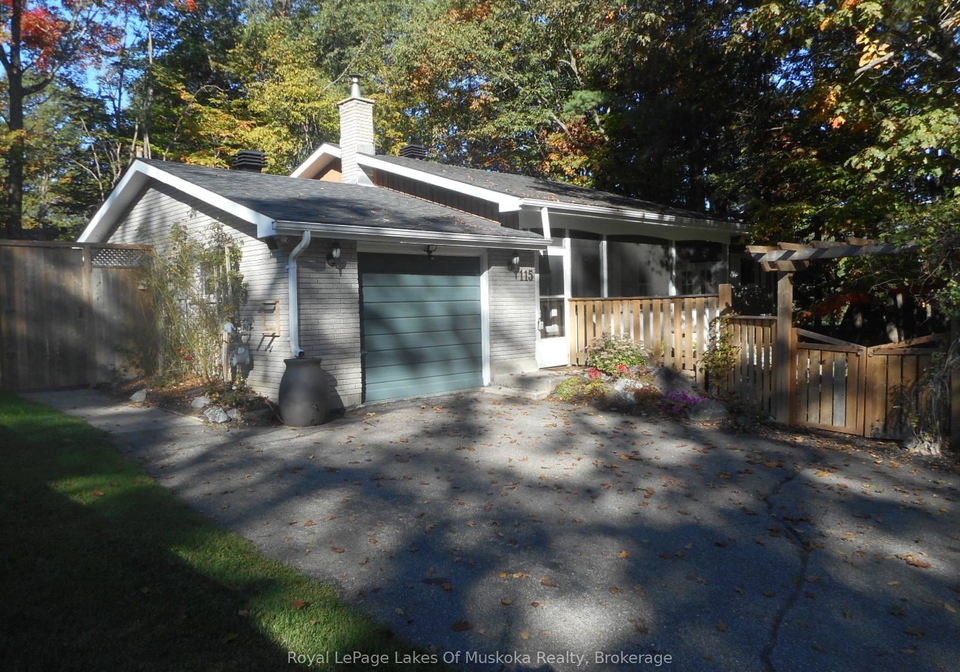 115-douglas-street-gravenhurst-ontario-x12417211