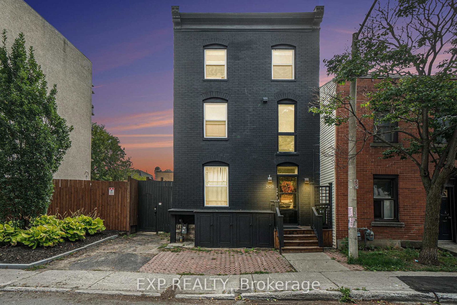 208-clarence-street-ottawa-ontario-x12417354