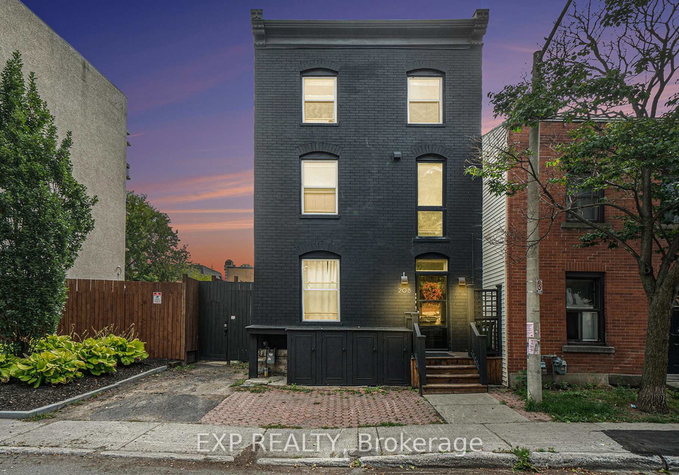 208-clarence-street-ottawa-ontario-x12417354