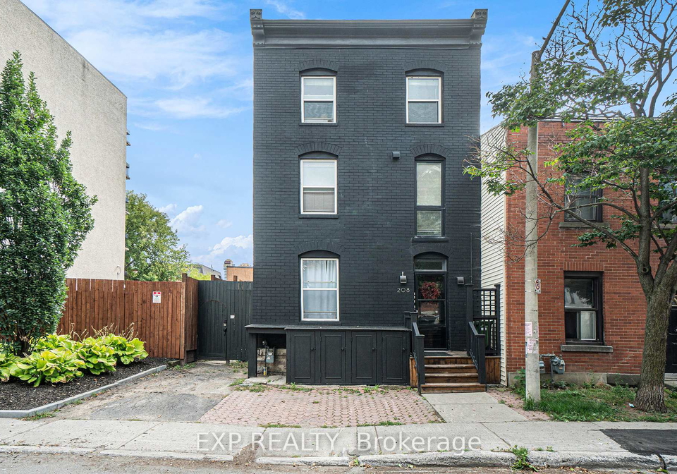 208-clarence-street-ottawa-ontario-x12417354