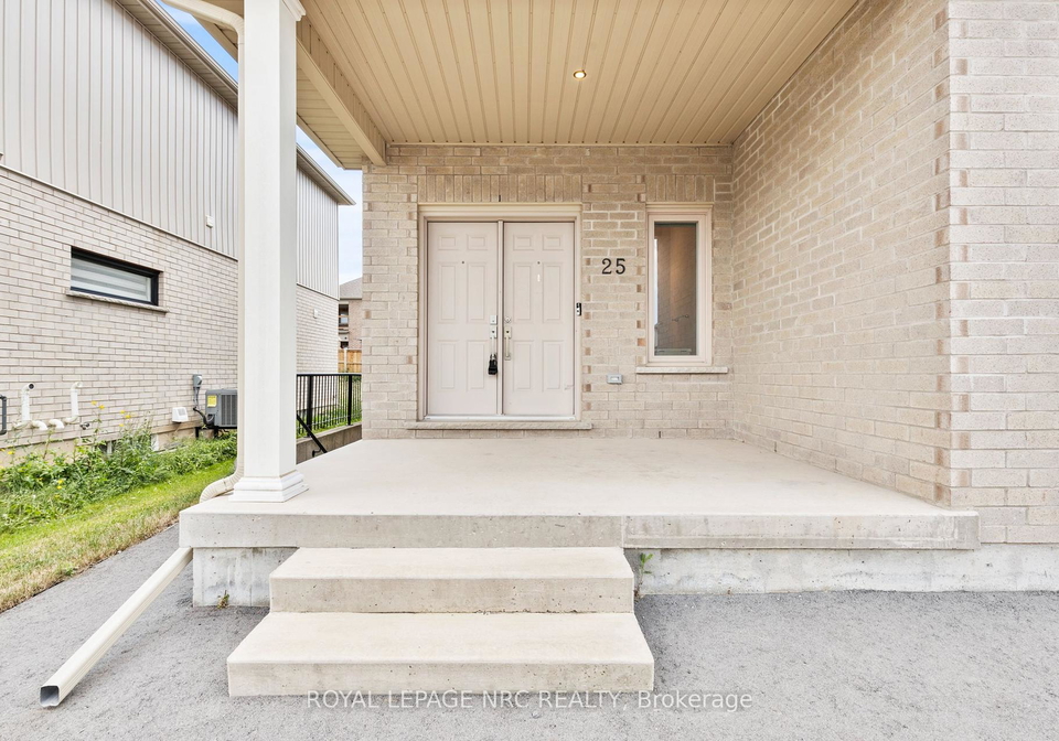 25-autumn-avenue-thorold-ontario-x12417394