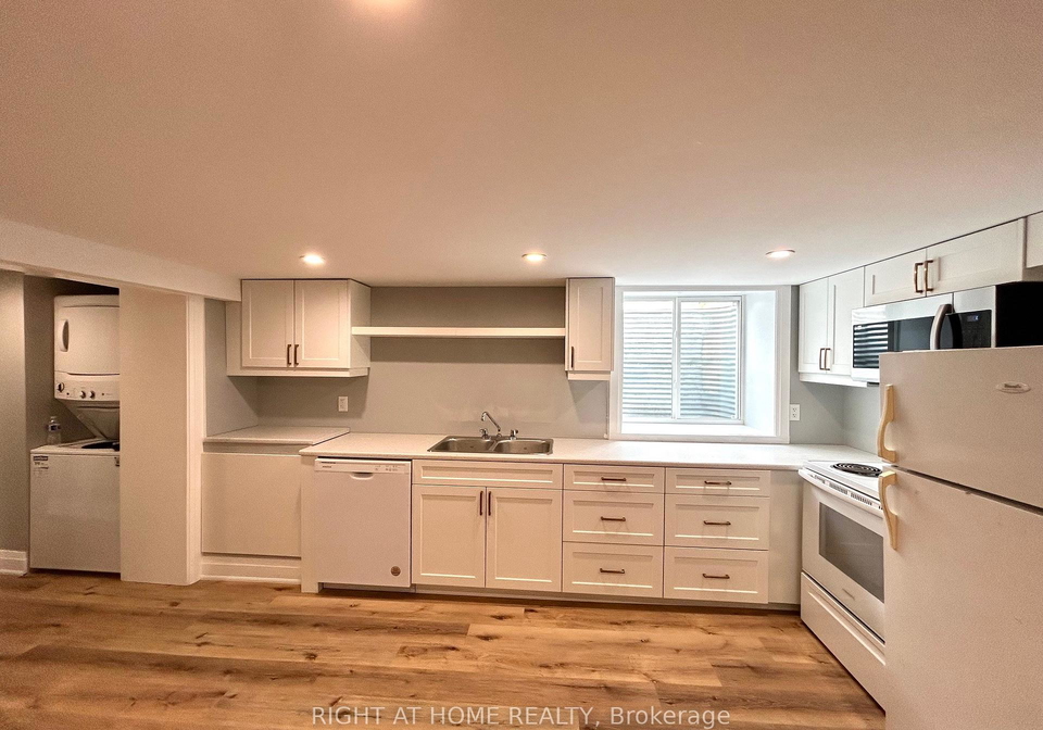 7-mary-street-e-kawartha-lakes-ontario-x12417635