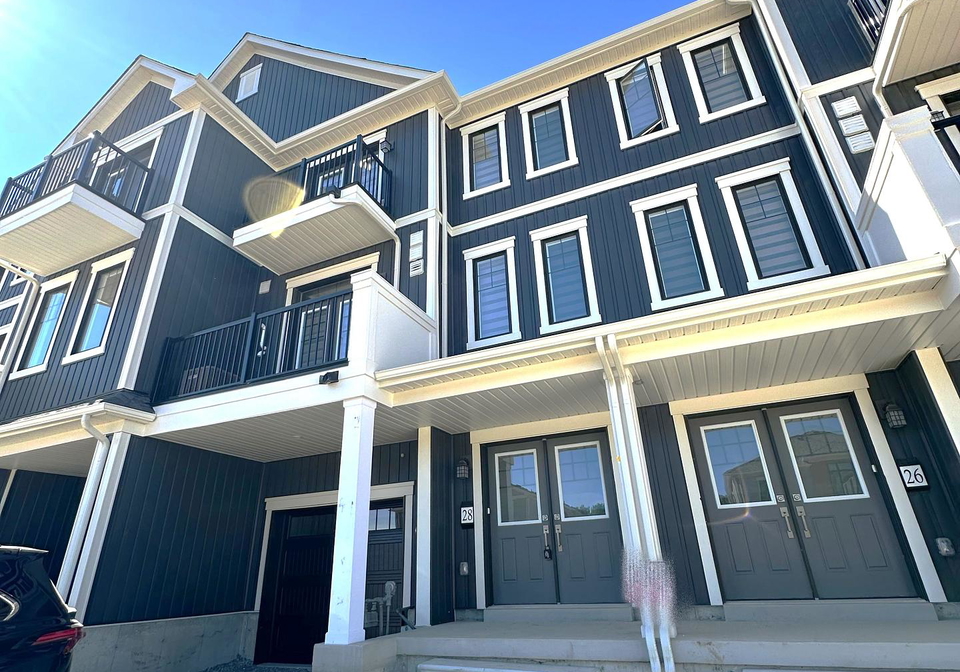 28-kensington-road-haldimand-ontario-x12417693