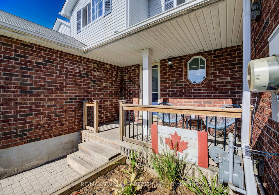 36-robertson-street-centre-wellington-ontario-x12417711
