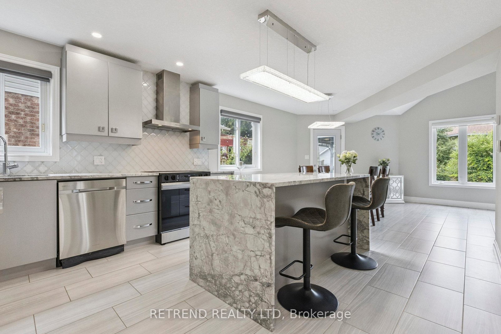 134-queen-charlotte-crescent-kitchener-ontario-x12417932