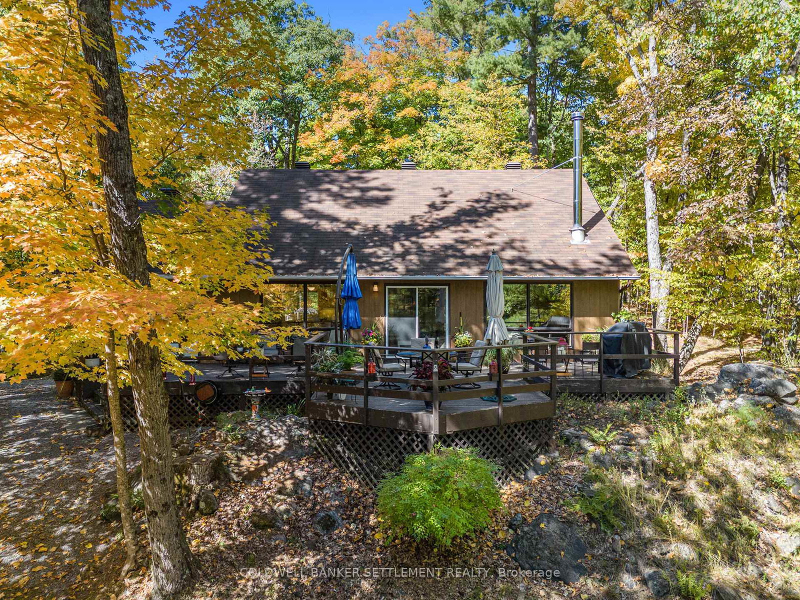 215-scott-court-tay-valley-ontario-x12417996