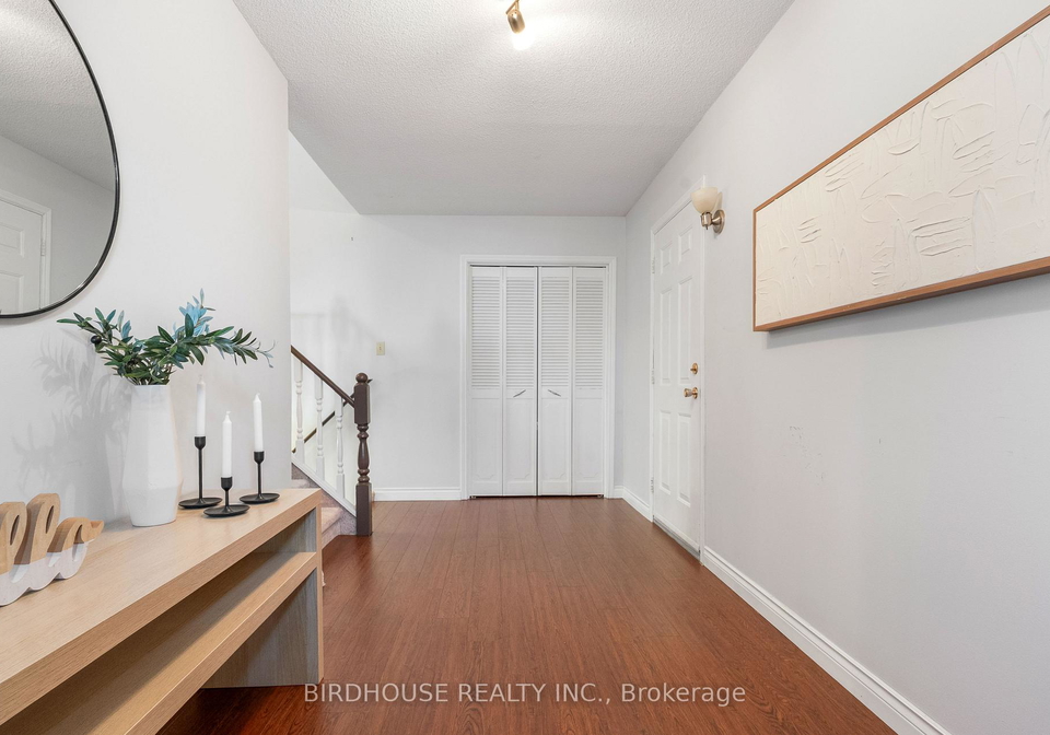 22-madill-crescent-kawartha-lakes-ontario-x12418091