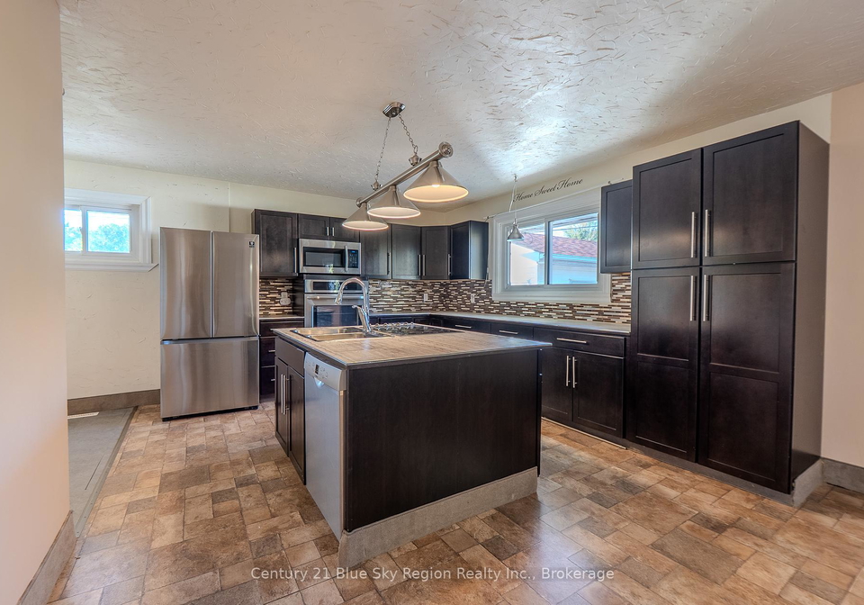 735-mckay-avenue-north-bay-ontario-x12418209
